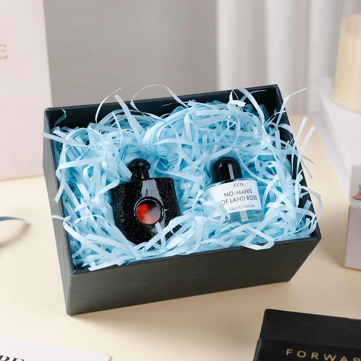500g Carta Tagliuzzata per Regali - Blu/Azzurra - Paglia per Cesti - Ideale Paglia Confezioni per Scatole Regalo