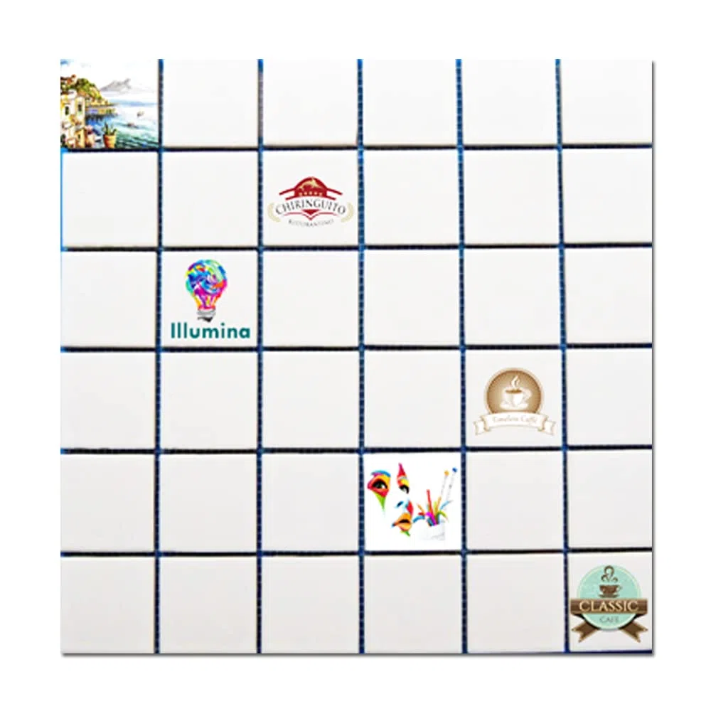 Mosaico di 36 Mattonelle cm. 5x5 trattate per la stampa sublimatica. Il trattamento per la sublimazione è realizzato interamente in Italia.