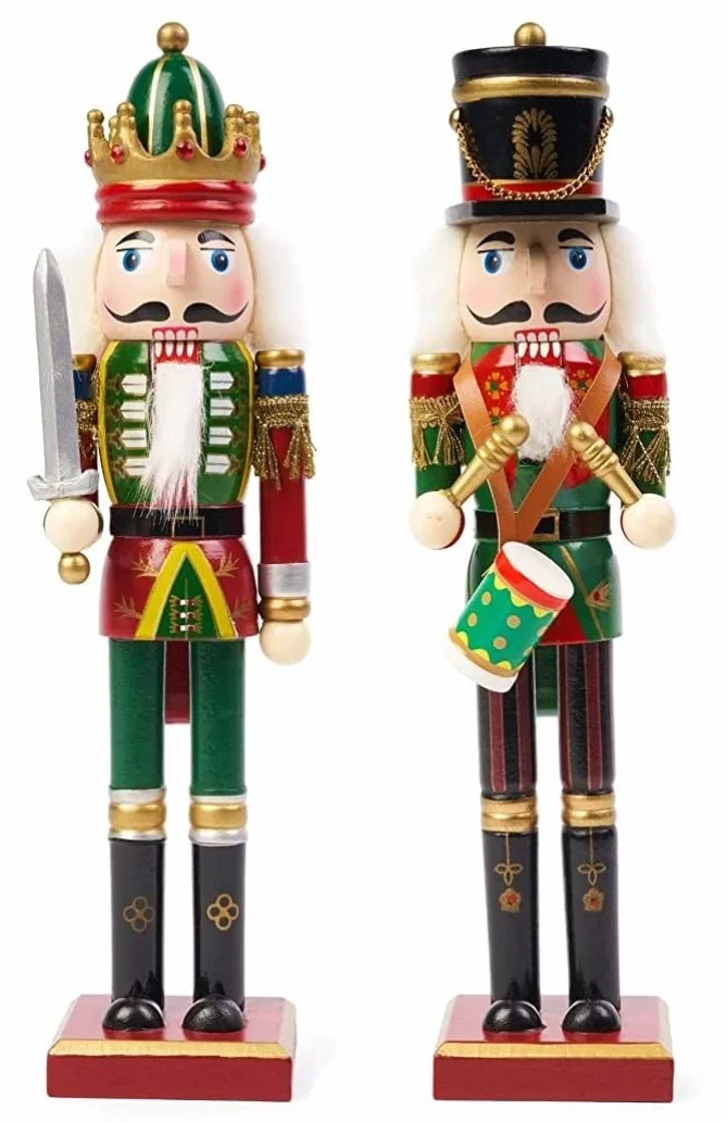 KAHEIGN 2 Pezzi Soldati Schiaccianoci di Legno, 2 Stile 30CM Figure Tradizionali dello Schiaccianoci di Natale Soldato Dipinto in Legno di Pino Premium per Casa Camino Decorazione (Tamburo & Spada)