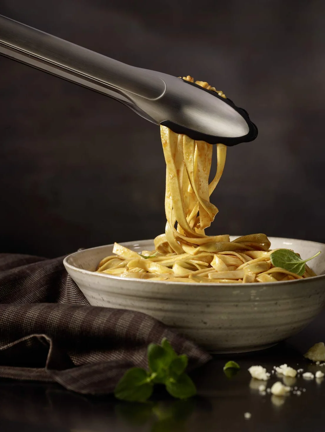 RÖSLE Pinza Gourmet in Silicone di Alta qualità con Bordo in Silicone e Sistema di Chiusura Brevettato per Grigliare, Cucinare e servire, 30 cm, Acciaio Inox 18/10, Lavabile in lavastoviglie