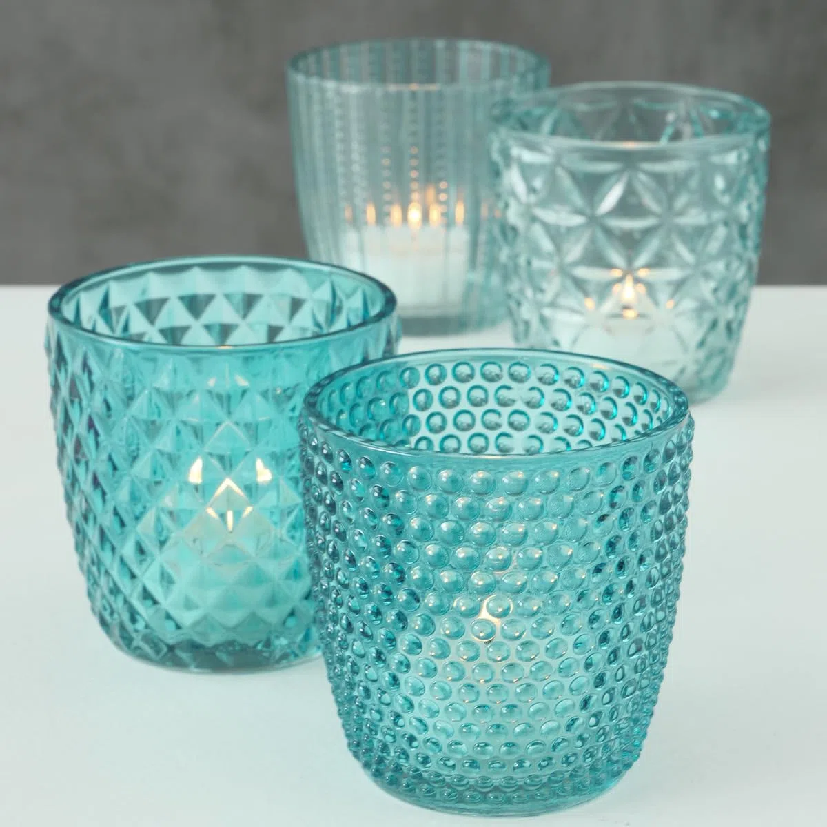 BOLTZE Marilu 2019848 - Set di 4 portacandele (Blu, Bicchieri Decorativi per Candele/lumini, Ø 8 cm, Diversi Motivi, Forma Rotonda, portacandela)