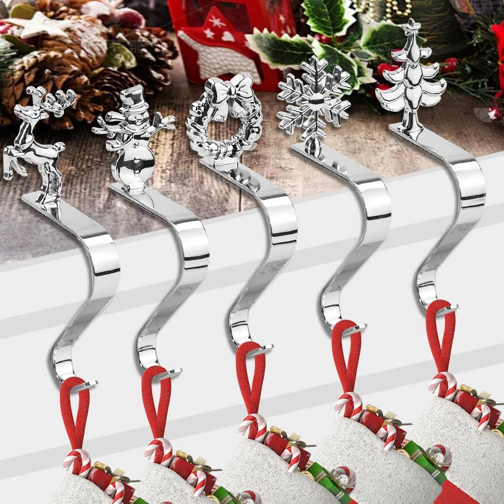 NAROSEBE 5 Ganci Calze Camino Supporto per Calza di Natale Robusti Antiscivolo Porta Calze di Natale Argentato per la Festa di Natale Decorazione del Camino