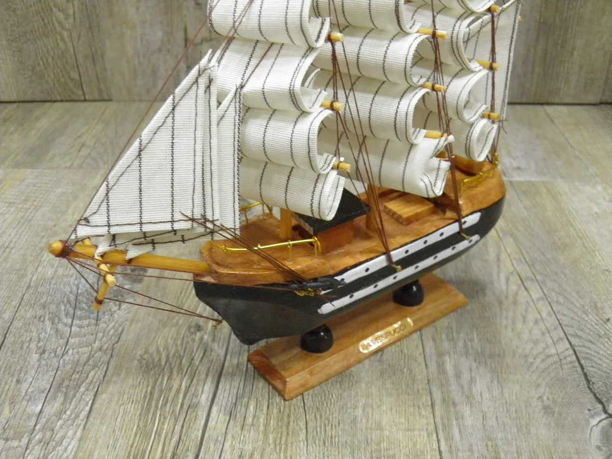 VELIERO Amerigo VESPUCCI MODELLINO Riproduzione in Legno E Tela 24 cm Medio