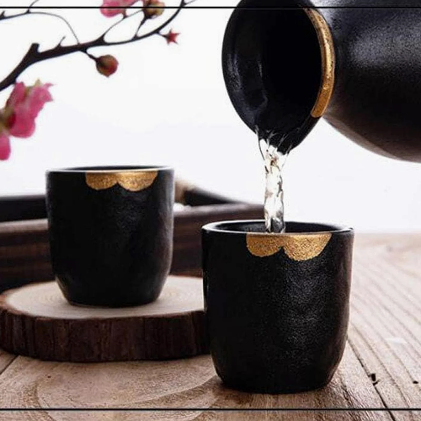 Set di 5 tazze da sakè giapponesi, dipinte a mano, in ceramica, per degustazione di vini casalinghi, colore nero