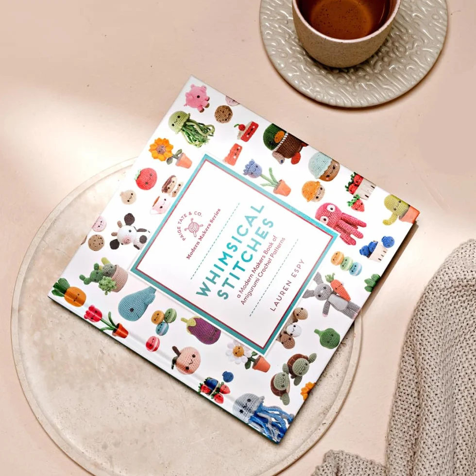Whimsical Stitches: A Modern Makers Book of Amigurumi Crochet Patterns: 1
