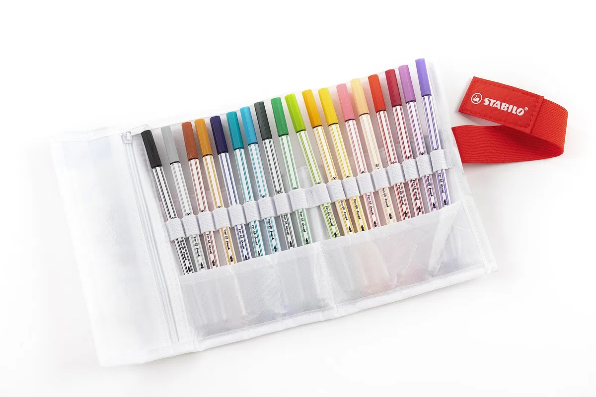 STABILO Pen 68 brush - Pennarello Premium con punta a pennello - Rollerset con 18 colori assortiti