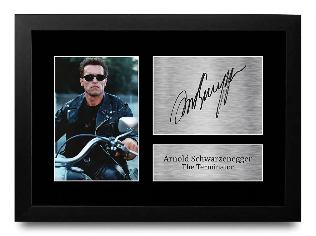 HWC Trading Arnold Schwarzenegger A4 Incorniciato Firmato Regalo Visualizzazione Delle Foto Print Immagine Autografo Stampato Per The Terminator Gli Appassionati Di Cinema
