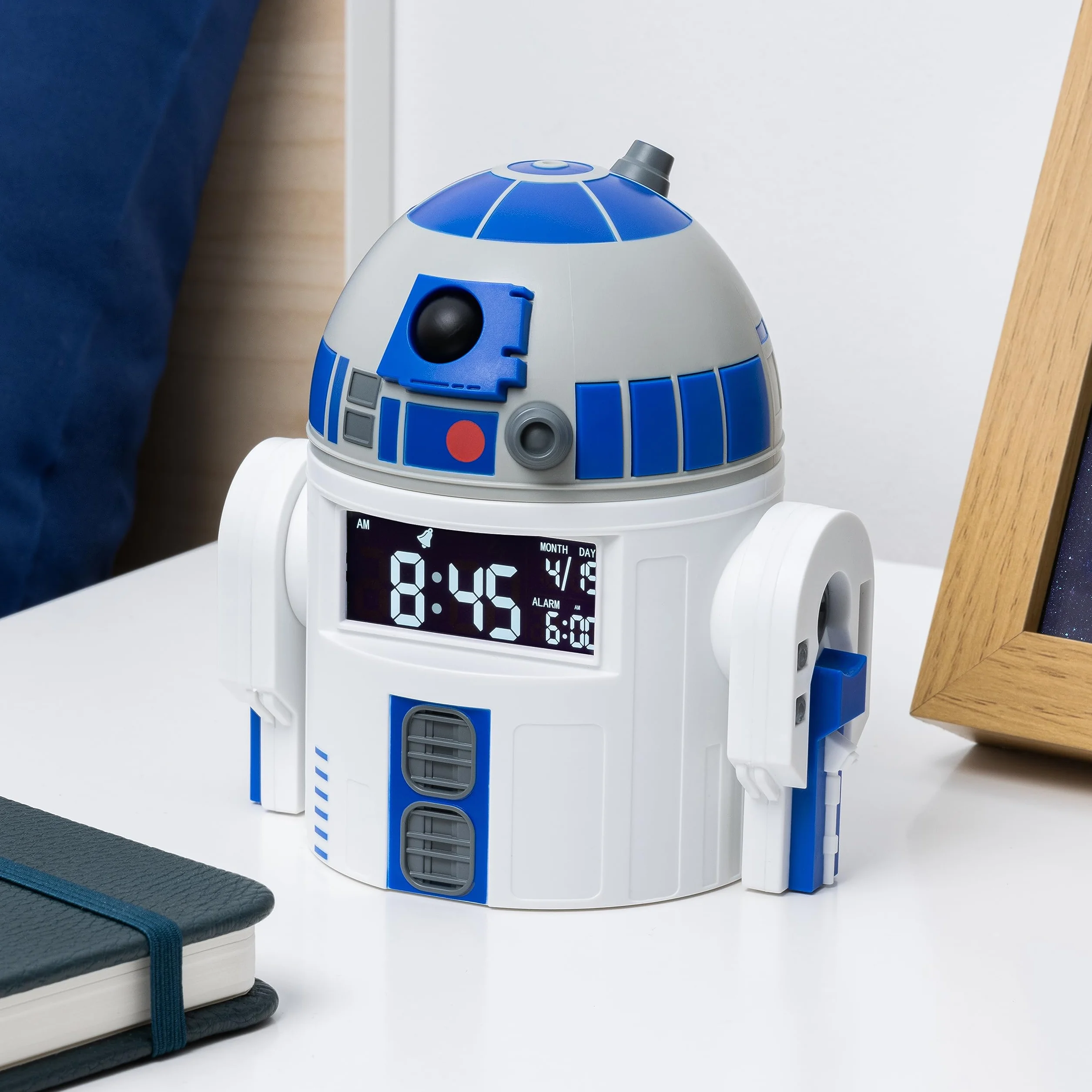 Paladone Sveglia R2D2 - Merchandise Ufficiale Star Wars, Con Suoni R2 D2, Perfetto per Decorare per Fan Star Wars con Timer di Sveglia, Alimentata a USB