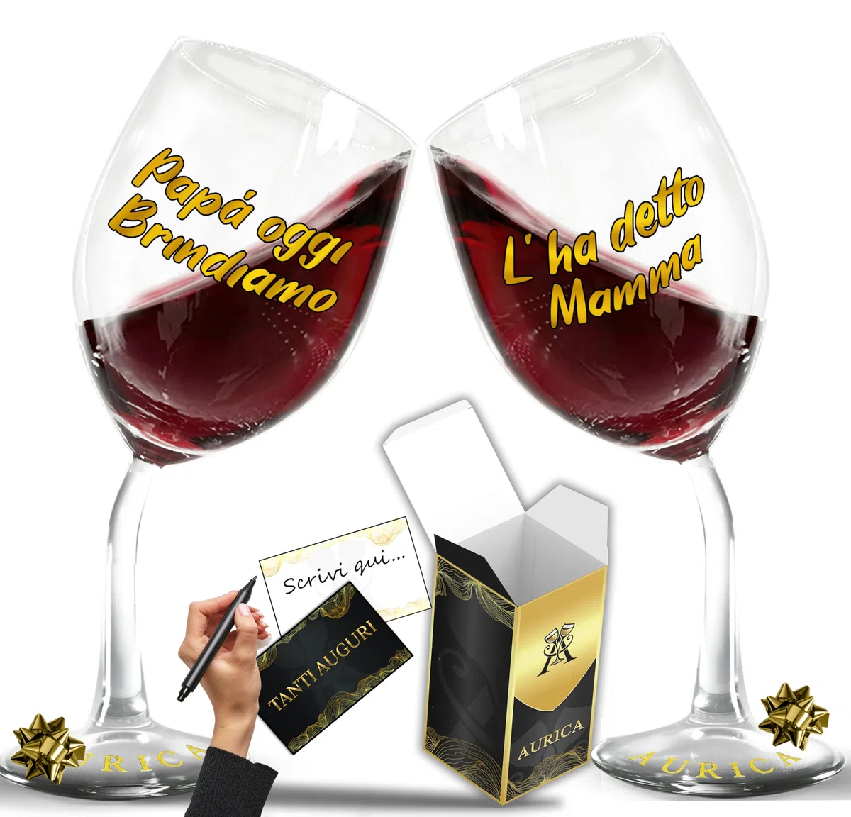 Coppia Calici Vino Personalizzati PAPÀ OGGI BRINDIAMO, L’HA DETTO MAMMA! – 2 Bicchieri Storti Per La Battuta Perfetta A Tavola - Regalo Per Papà Con Confezione Regalo Inclusa