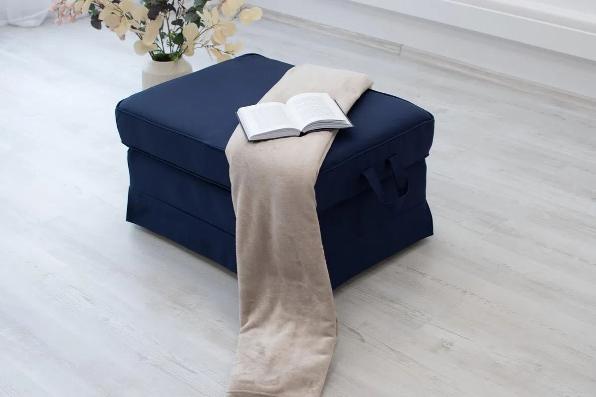 MASTERS OF COVERS Fodera di Ricambio Compatibile con Poggiapiedi IKEA Ektorp - Pouf, Sgabello Copri, 82 x 62 x 44 cm (Blu, Cotone)