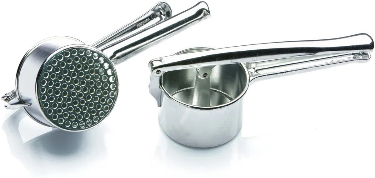 SCHIACCIAPASSATELLI IN ALLUMINIO (MACCHINA PER PASSATELLI) MADE IN ITALY. ATTREZZO PER REALIZZARE DEI FANTASTICI PASSATELLI CASALINGHI