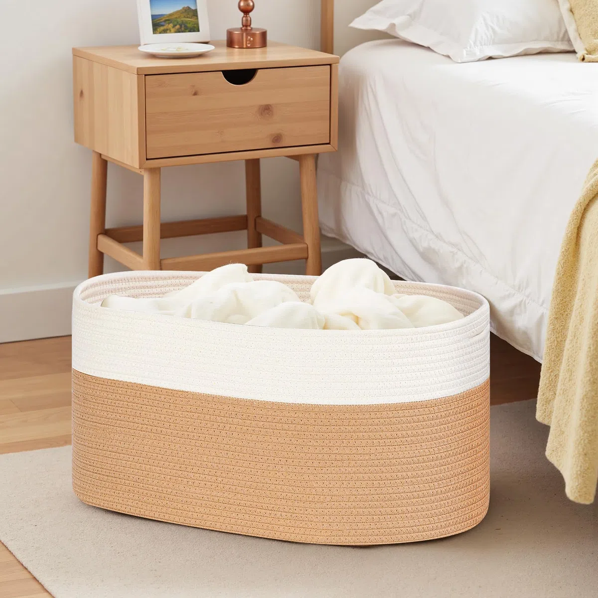 Cesta Portabiancheria, 65L Cesto Portaoggetti con Manici, Secchi per La Biancheria Cesta Giochi Bambini Grande per Cuscini per Giocattoli, Soggiorno, Camera da Letto (55 X 38cm,Juta e bianco)