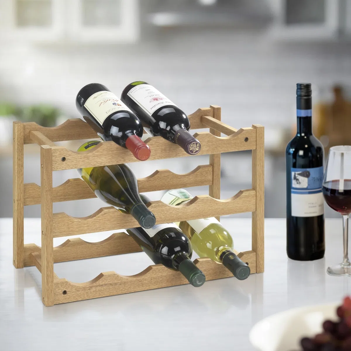 WENKO Scaffale porta bottiglie di vino Norway, scaffale legno per vino fino a 12 bottiglie, portabottiglie in noce da terra a 3 piani
