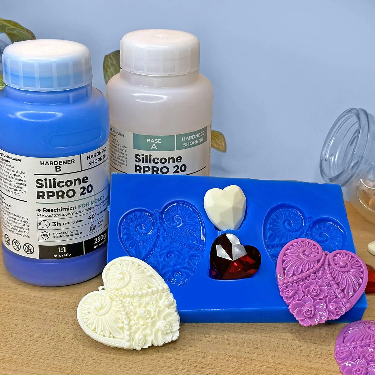 RESCHIMICA Silicone per Stampi Media Durezza R PRO 20 (500 gr) Gomma Siliconica per Stampi Atossica Facile da Usare 1:1 Silicone Liquido Alta Resistenza per Colata Resina Gesso Modellismo e DIY
