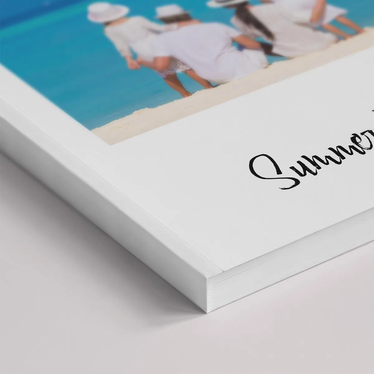 Fotolibro personalizzabile online 26 pagine quadrato, Copertina Morbida - Crea Fotolibri stampati con Foto del Battesimo, Vacanze, Natale e Compleanni