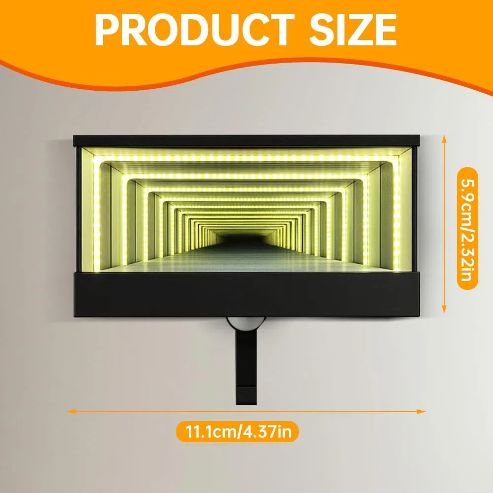 Infinity Garage Portachiavi con funzione di ricarica USB, con luce LED, portachiavi con sensore di movimento, display chiave auto, regalo decorativo per gli amanti delle auto
