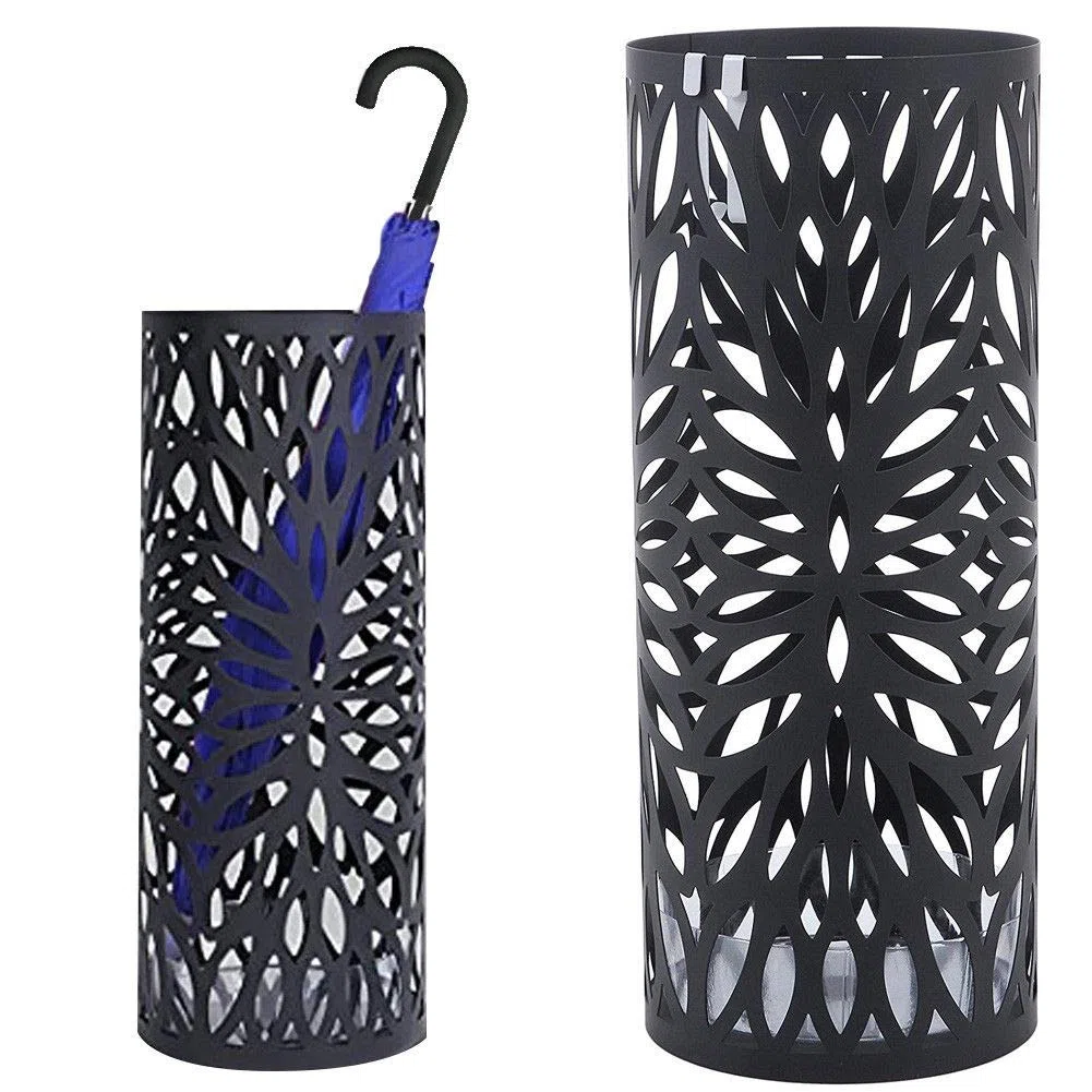 Bakaji Portaombrelli Stand in Ferro Design Porta Ombrelli Forma Rotonda Colore Nero con Decorazione Intarsio a petalo Vaschetta Salva goccia e Gancio Ombrelli Pieghevoli
