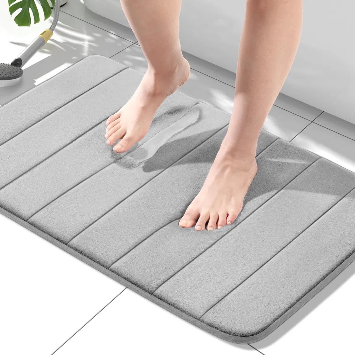 HITSLAM Tappeto Bagno Antiscivolo in Memory Foam, 50 x 80cm Tappetino Bagno Assorbente, Lavabile in Lavatrice, Asciugatura Rapida, Morbido e Confortevole, Grigio