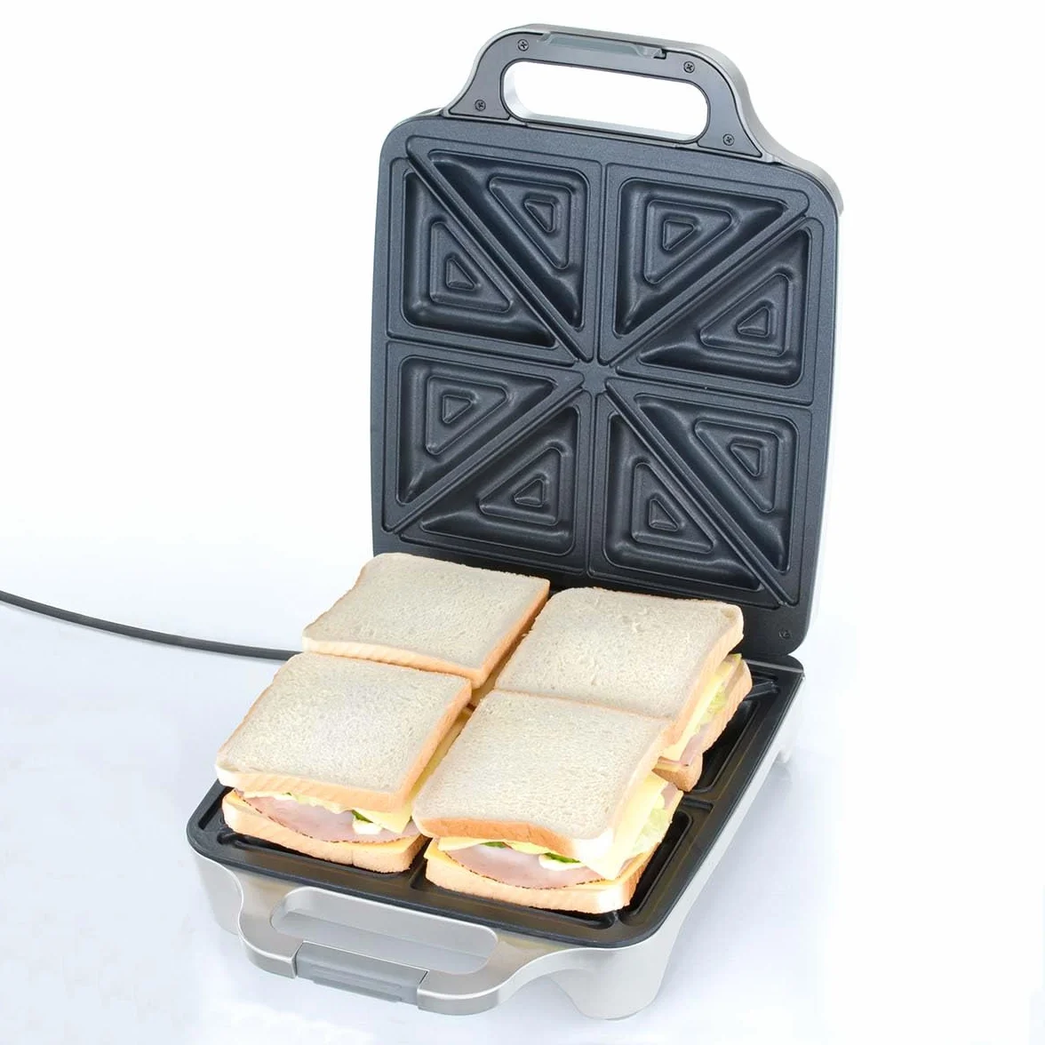 Cloer 6269 Tostiera XXL per Sandwich/Tramezzini, Toast Americano per Farciture XXL, per 8 tramezzini alla volta, 1800 W, spia di cottura, rivestimento antiaderente, color argento