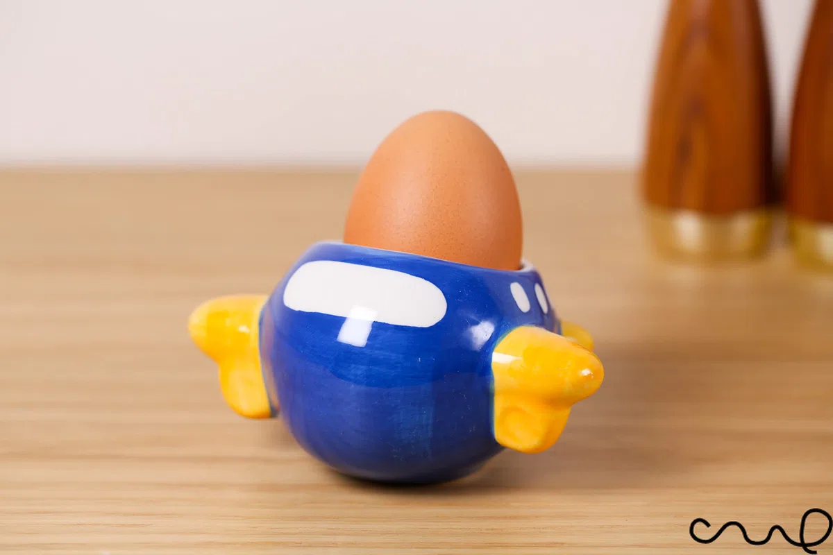 Nuovo dipinto a mano carino stile retrò in ceramica blu aeroplano portauova regalo