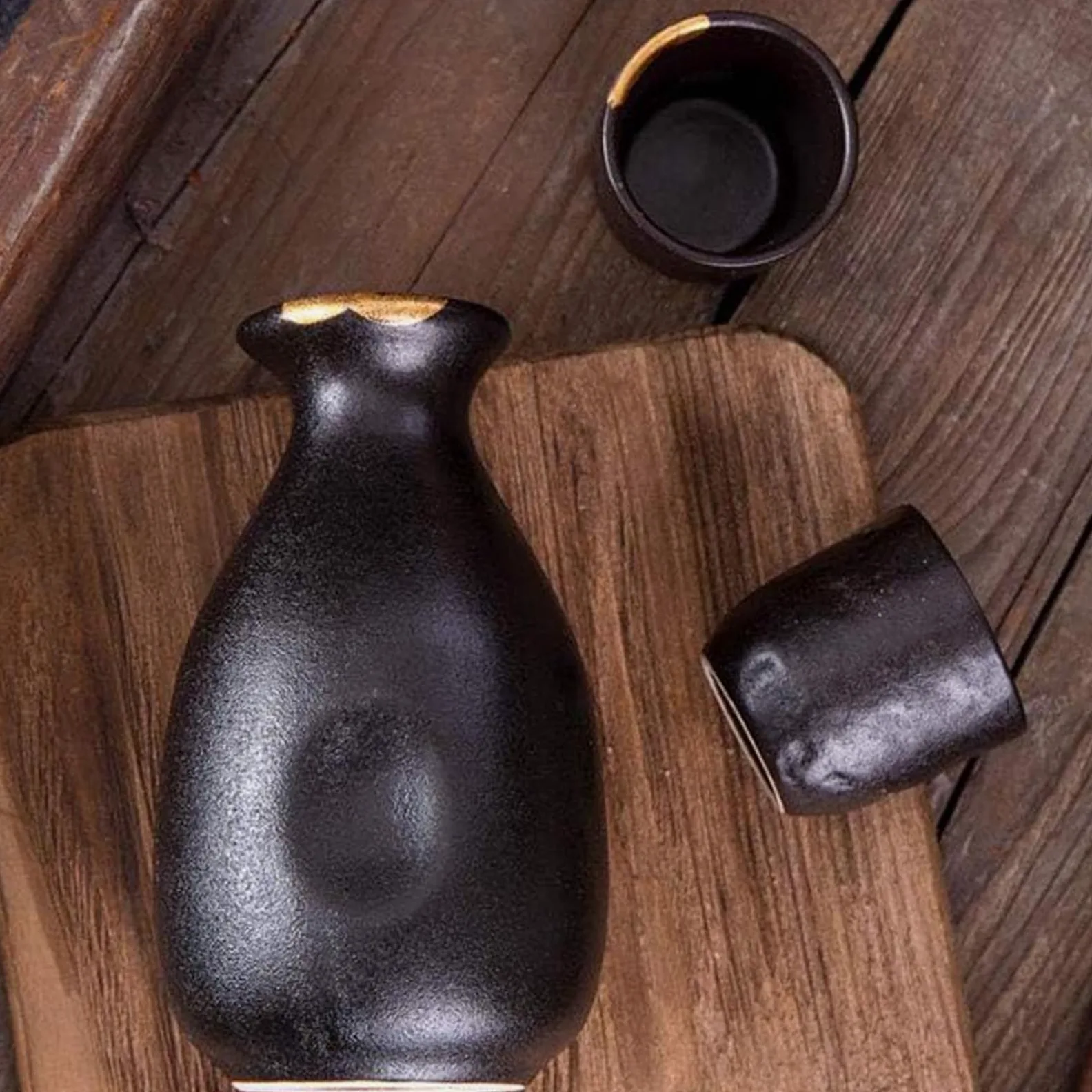 Set di 5 tazze da sakè giapponesi, dipinte a mano, in ceramica, per degustazione di vini casalinghi, colore nero
