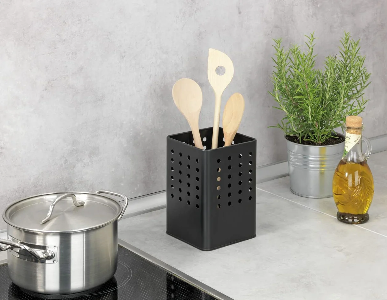 WENKO Portautensili Silio, supporto pratico per utensili da cucina realizzato in metallo verniciato a polvere, forma squadrata con fori, (L x A x P): 11,5 x 16,5 x 11,5 cm, nero opaco