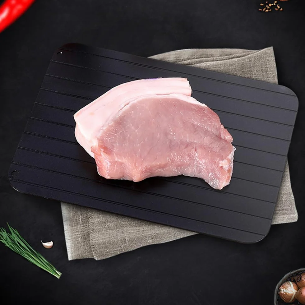 Vassoio di Scongelamento, Piastra di Scongelamento, Piatto di Scongelamento, per Scongelare Pesce, Manzo, Maiale, Pollame, Pollo e Altri Alimenti Congelati, Adatto per la Cucina di Casa, 23 x 16.8cm