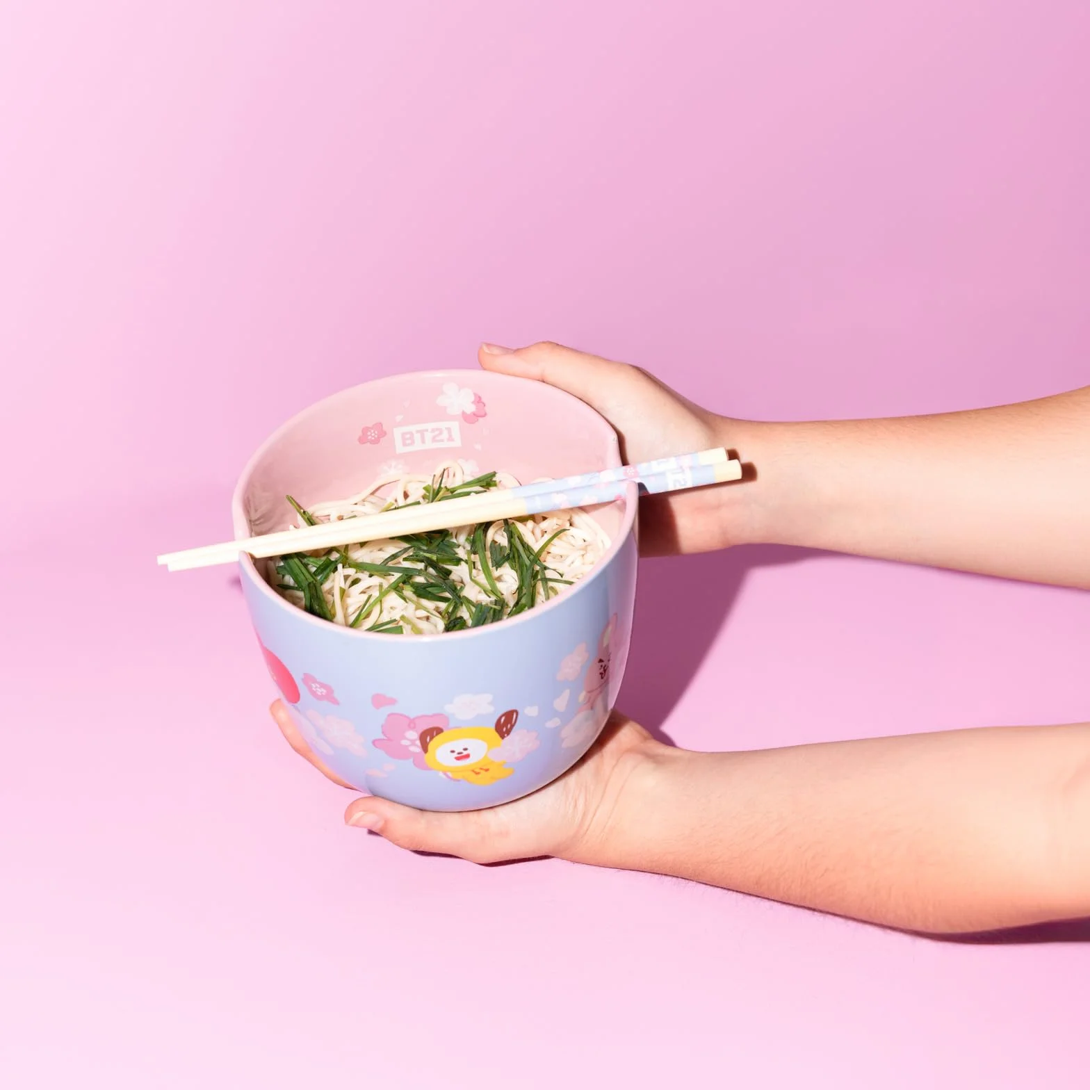 Grupo Erik Ciotola Ramen BT21 - Ramen Bowl 1400 ml, Ciotole Cucina Giapponese con Bacchette, Adatta per Lavastoviglie e Microonde | Insalatiera Regalo Kawaii