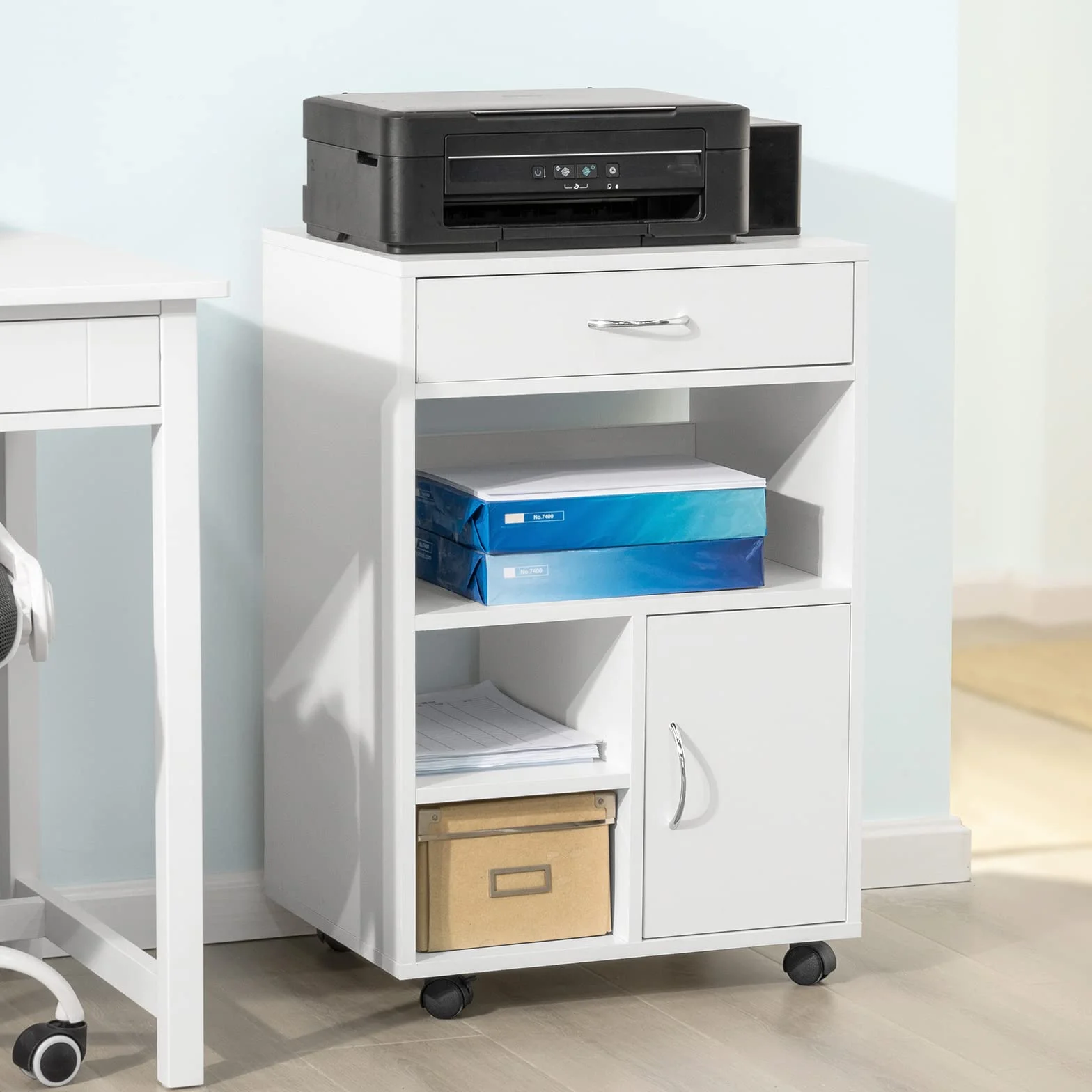 SoBuy Cassettiera Ufficio Cassettiera Scrivania con Ruote Porta Stampante Schedario da Ufficio con Cassetto, Anta e Ripiani Tavolino Salvaspazio Bianco 50x40x75cm FBT106-W