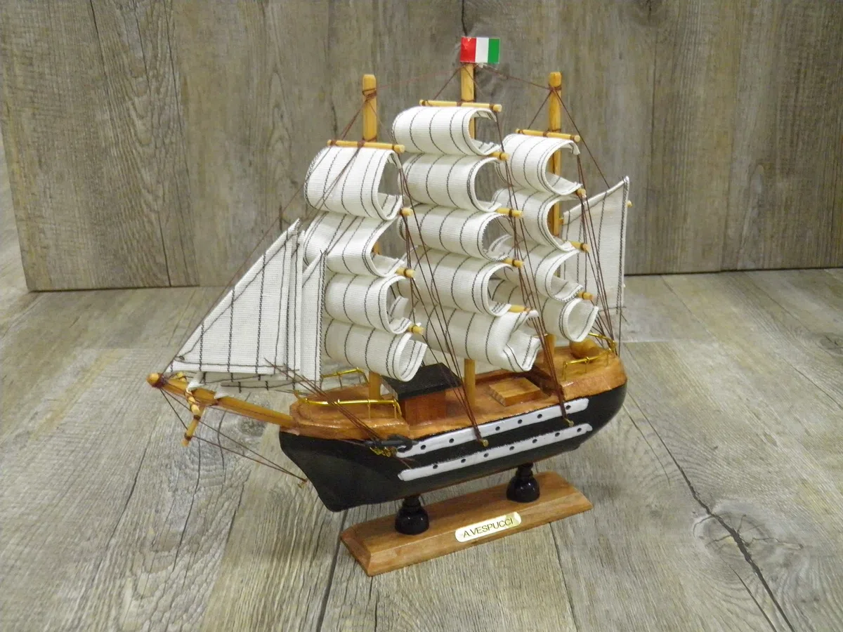 VELIERO Amerigo VESPUCCI MODELLINO Riproduzione in Legno E Tela 24 cm Medio