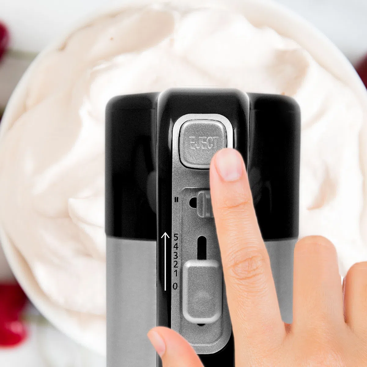 Duronic Sbattitore elettrico 400 W | 5 velocità e funzione turbo | Frusta elettrica con contenitore per accessori | 2 sbattitori 2 ganci e 1 frusta in acciaio INOX (HM3, HM3)