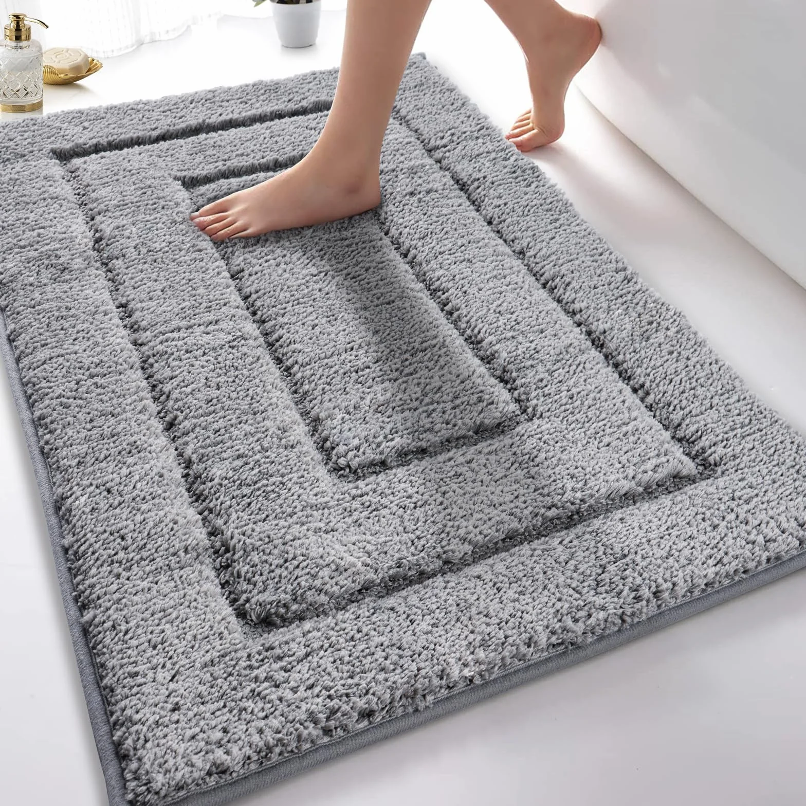 DUNSOO Tappeto Bagno, Tappeto Bagno Antiscivolo, 70 x 120 cm Tappeti Bagno Shaggy Tappetino Bagno Lavabile in Lavatrice per Vasca, Doccia e Bagno