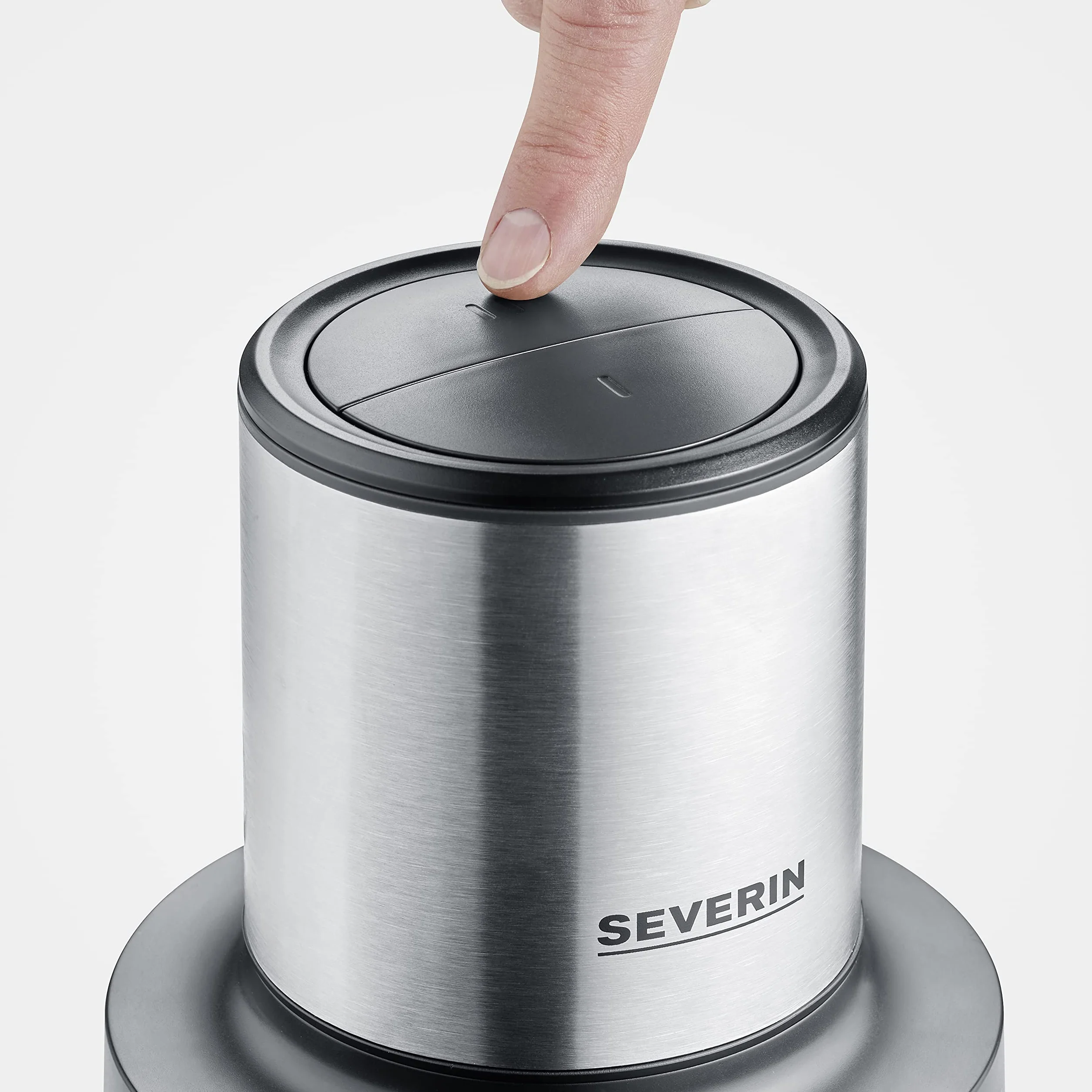 EVERIN Tritatutto da Cucina Elettrico, 1 Litro, 400W, 2 Velocità, Trita Ghiaccio, Disco Emulsionante, Inserto Pela Aglio, Ciotola in Vetro, BPA Free, 15,5 x 15,5 x 24,7 cm, Nero/Inox - KM 3867