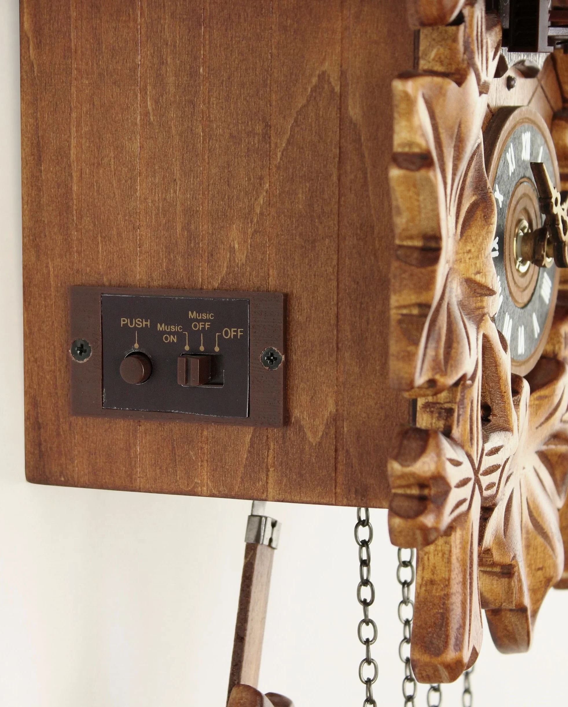 orologio a cucù, in vero legno, alimentato a batterie, a quarzo, suona il richiamo del cuculo, a cinque foglie, 22 cm