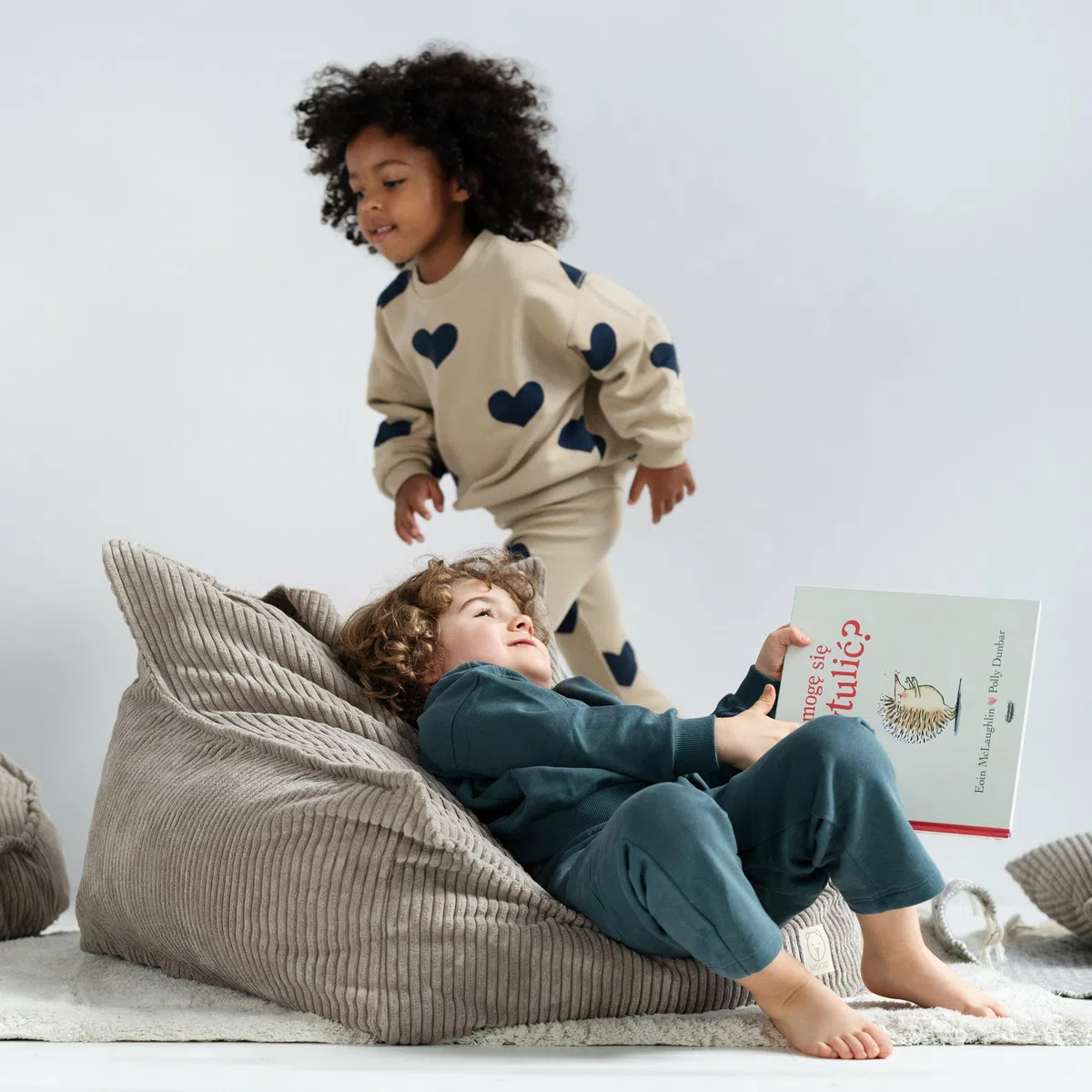 MISIOO Pouf Poltrona Boucle e Corduroy 77 x 67 x 50 cm - Elegante Poltrona Camera da Letto - Arredamento Casa Perfetto - Design Moderno e Confortevole