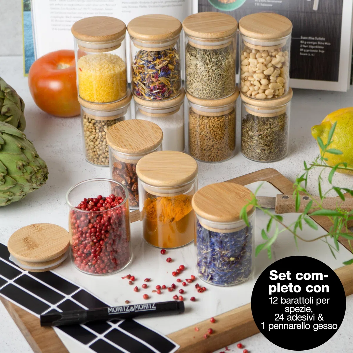 Moritz & Moritz Barattoli Spezie per Cucina - 12 Vasetti per Spezie 125 ml incl. 24 adsivi e 1 gesetto - Contenitori Spezie per Cucina - Vesetti porta erbe aromatizzato