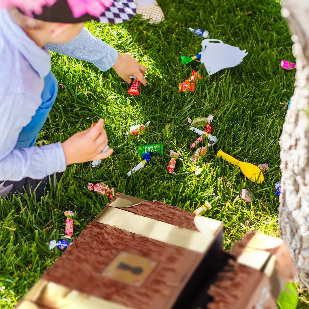 Relaxdays Pignatta Forziere del Tesoro da Riempire, per Feste di Compleanno Bambini, HxLxP: 27 x 30 x 23 cm, Marrone